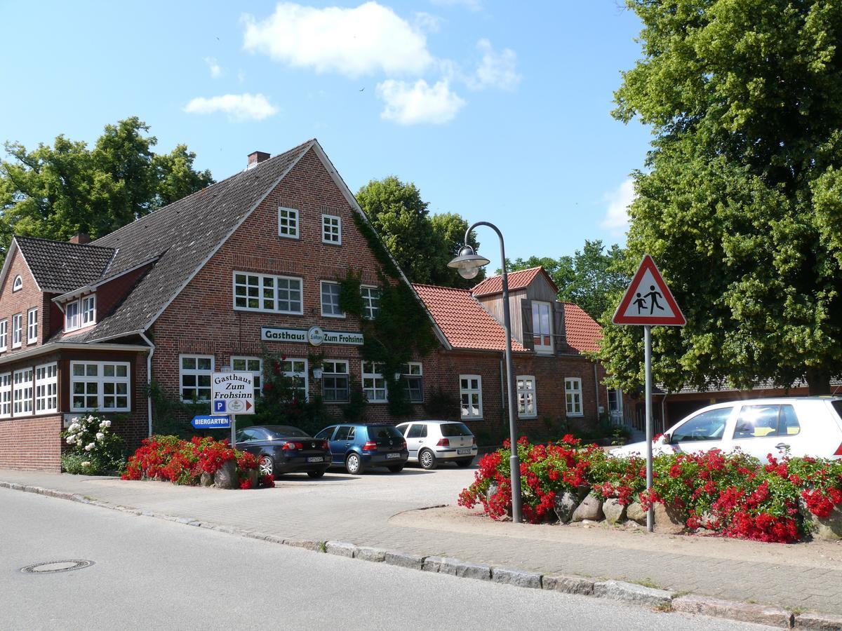 בוסאו Gasthaus Zum Frohsinn מראה חיצוני תמונה